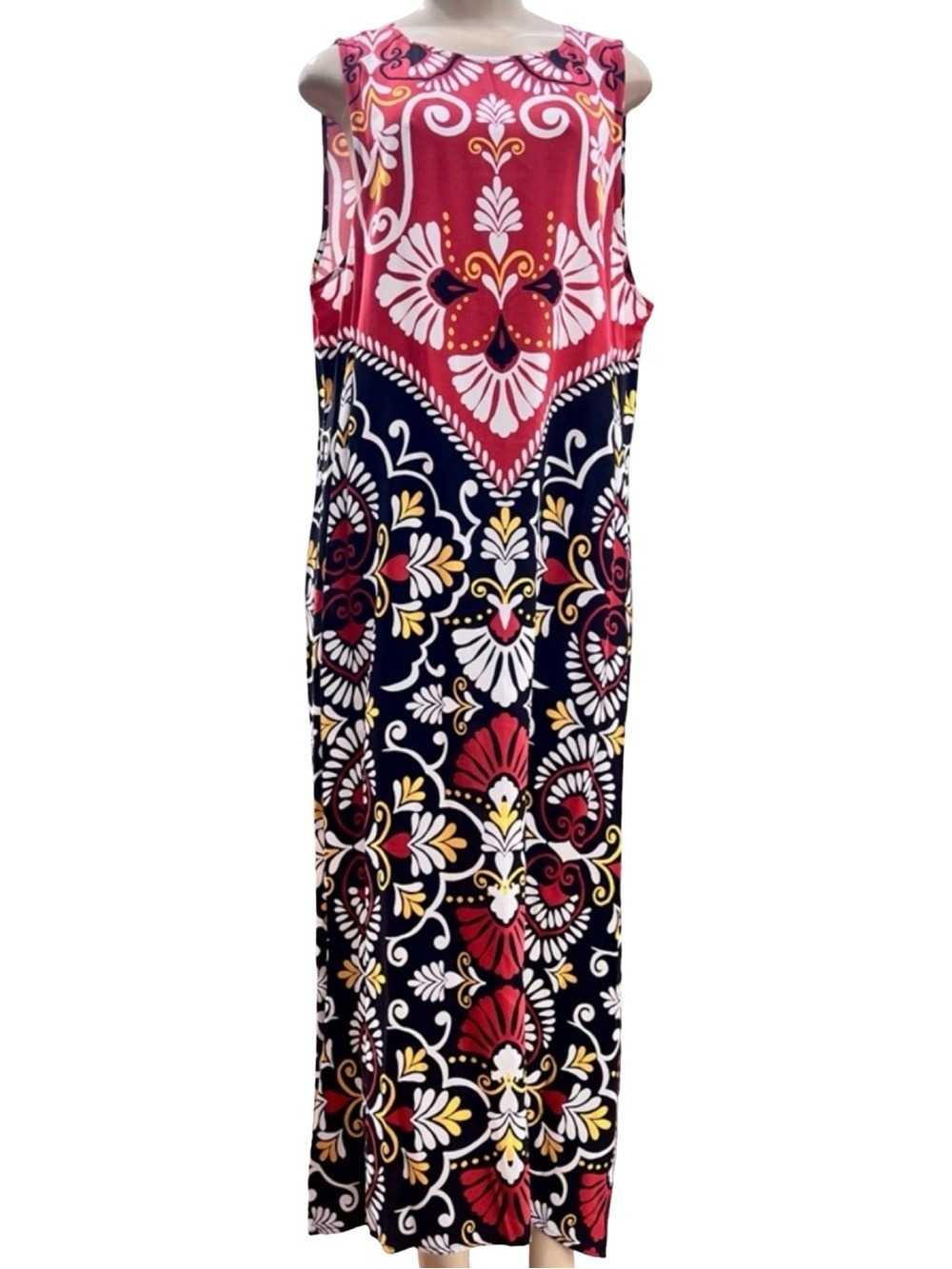 NWOT $99 Investments Print Maxi Dress Size